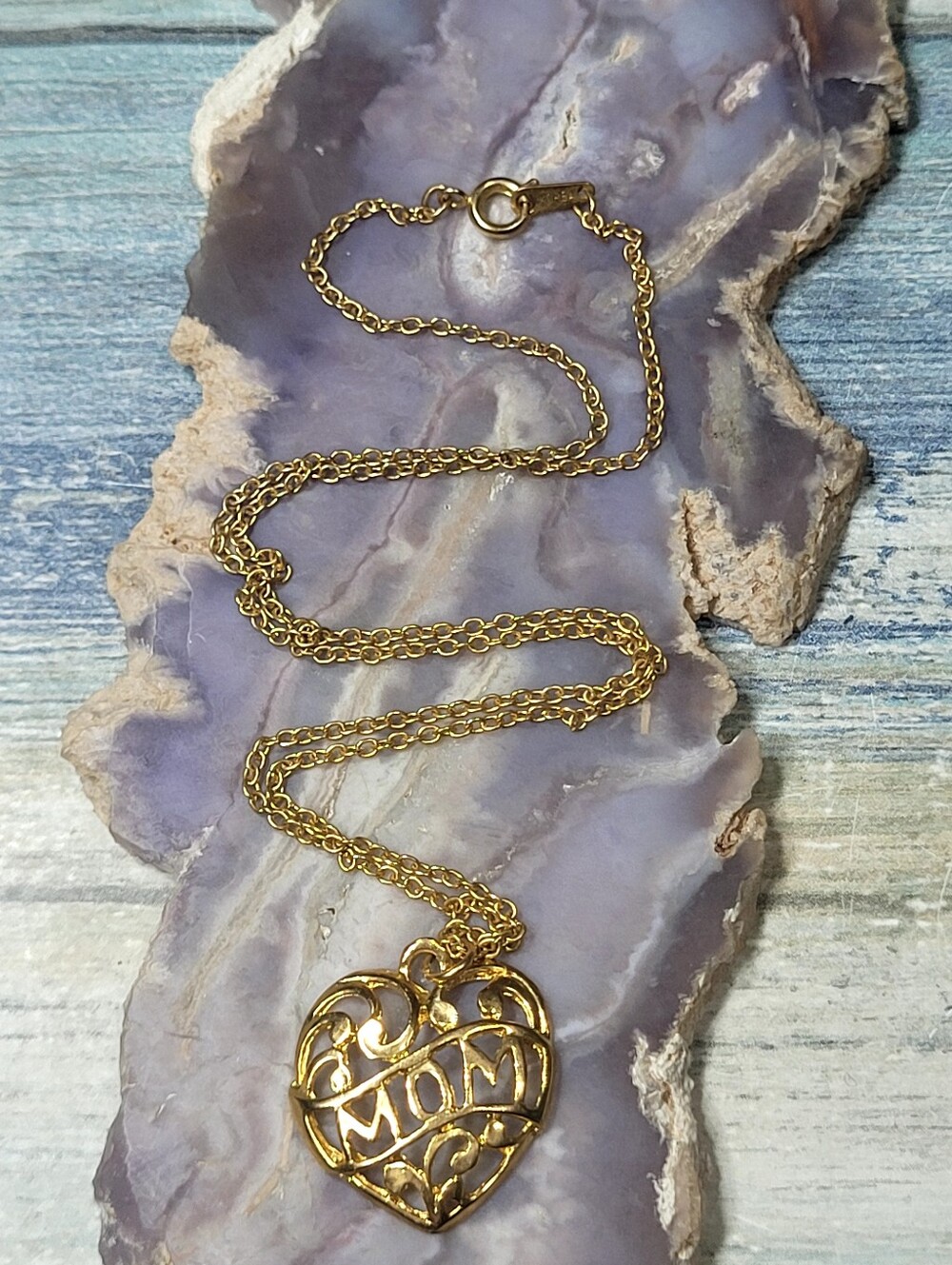 Gold-tone 'MOM' Heart Pendant Necklace